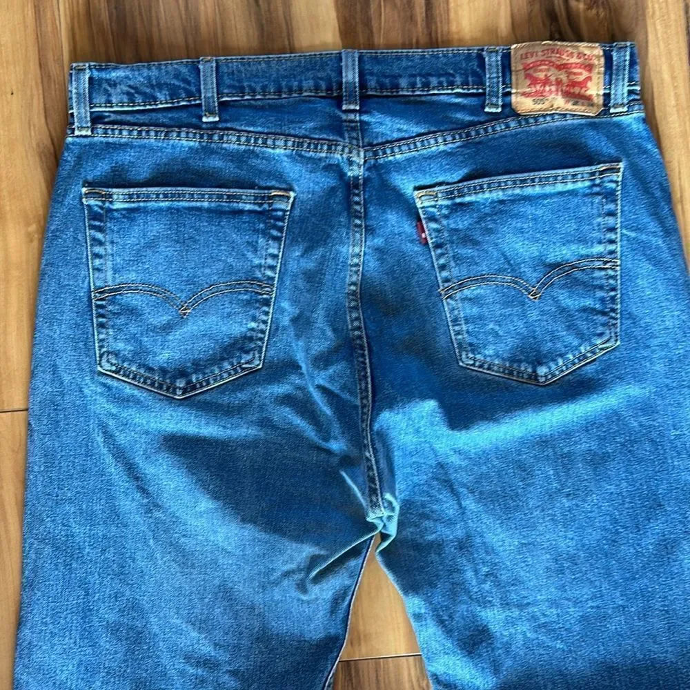 Levi's 505 Men's Classic Blue Straight Jeans